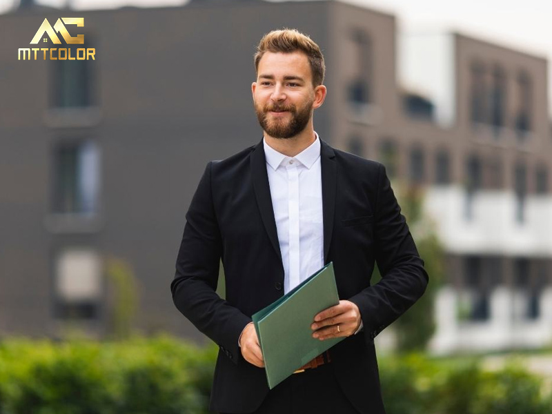 A Day in the Life of a Real Estate Agent